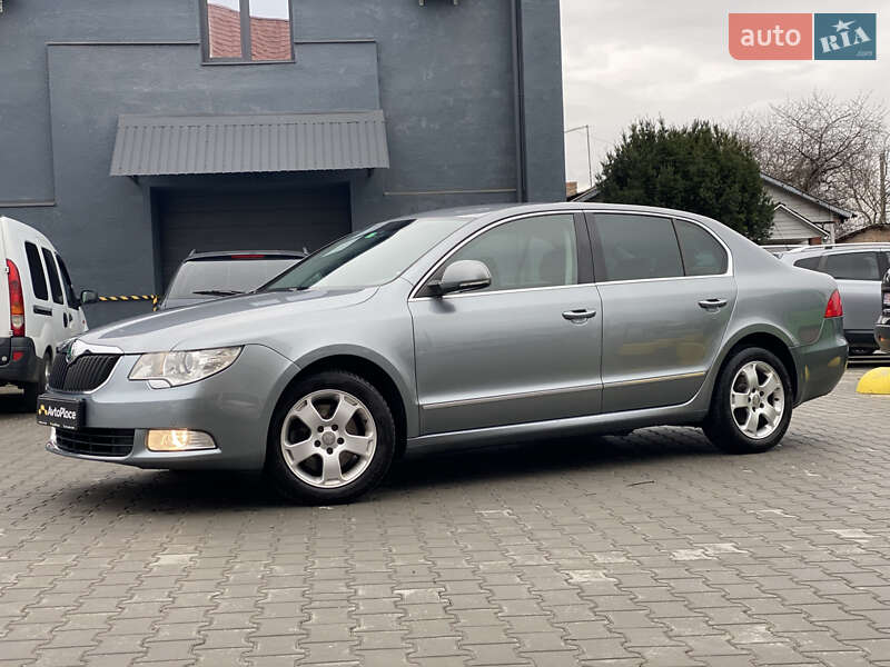 Ліфтбек Skoda Superb 2009 в Луцьку
