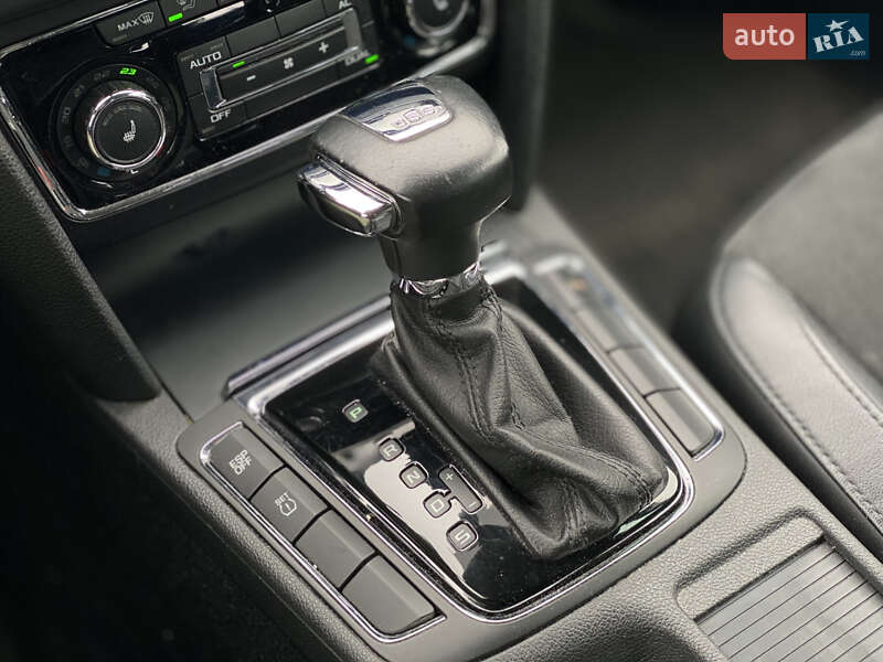 Ліфтбек Skoda Superb 2009 в Луцьку