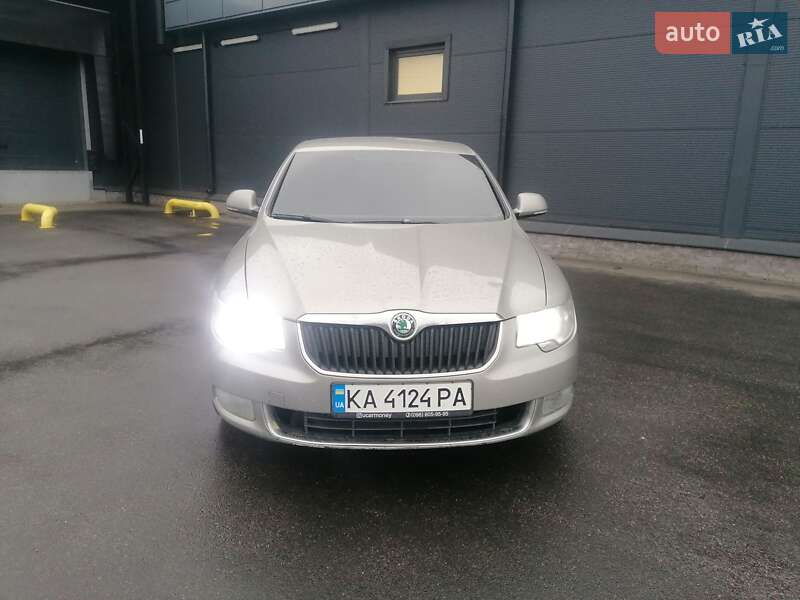Ліфтбек Skoda Superb 2009 в Чернігові
