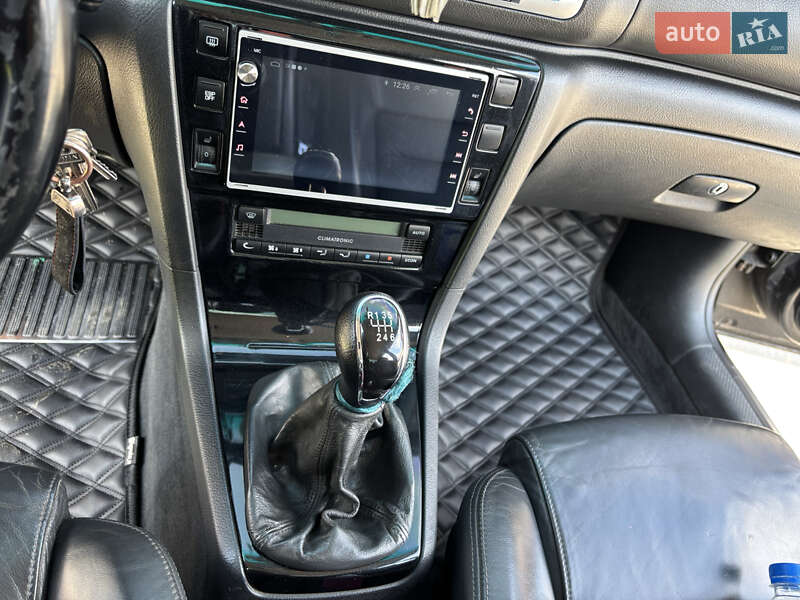 Ліфтбек Skoda Superb 2006 в Житомирі