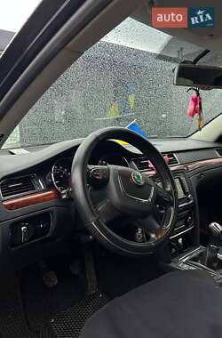 Лифтбек Skoda Superb 2009 в Болехове