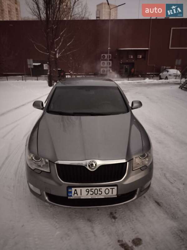Лифтбек Skoda Superb 2009 в Броварах