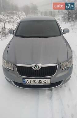 Лифтбек Skoda Superb 2009 в 
