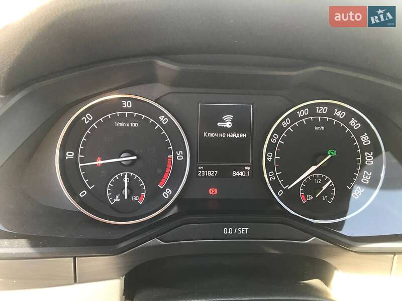 Универсал Skoda Superb 2015 в Львове