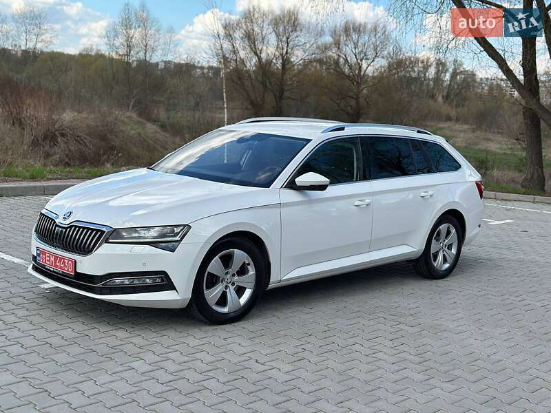 Універсал Skoda Superb 2019 в Хмельницькому