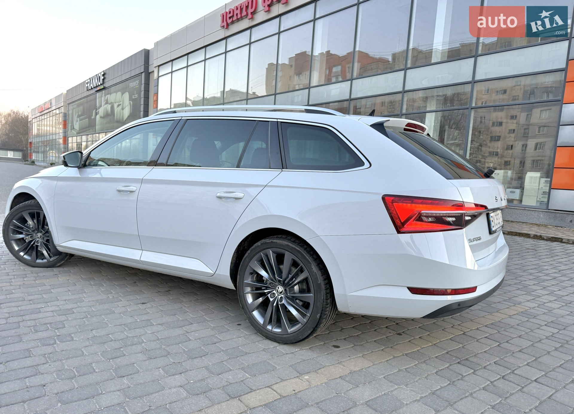 2020 Skoda Superb - мініатюра 8