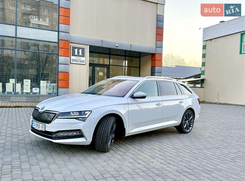 Універсал Skoda Superb 2020 в Хмельницькому