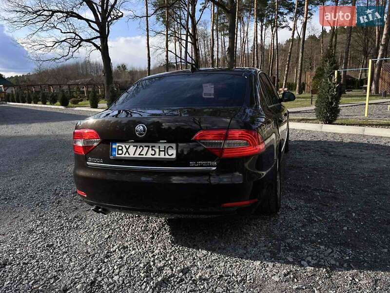 Ліфтбек Skoda Superb 2013 в Славуті