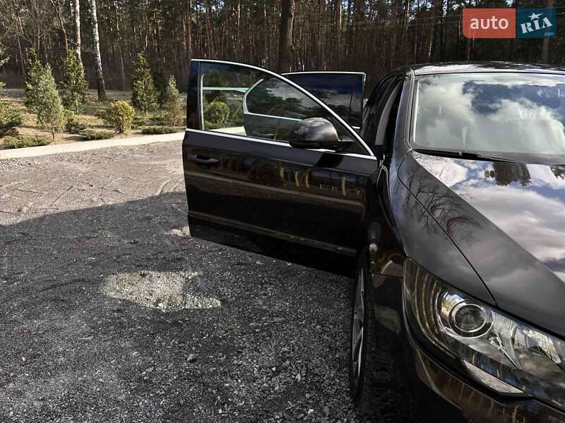 Ліфтбек Skoda Superb 2013 в Славуті
