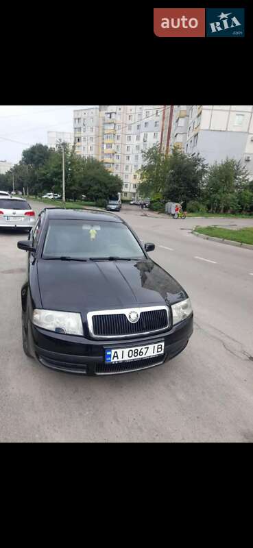 Лифтбек Skoda Superb 2005 в 
