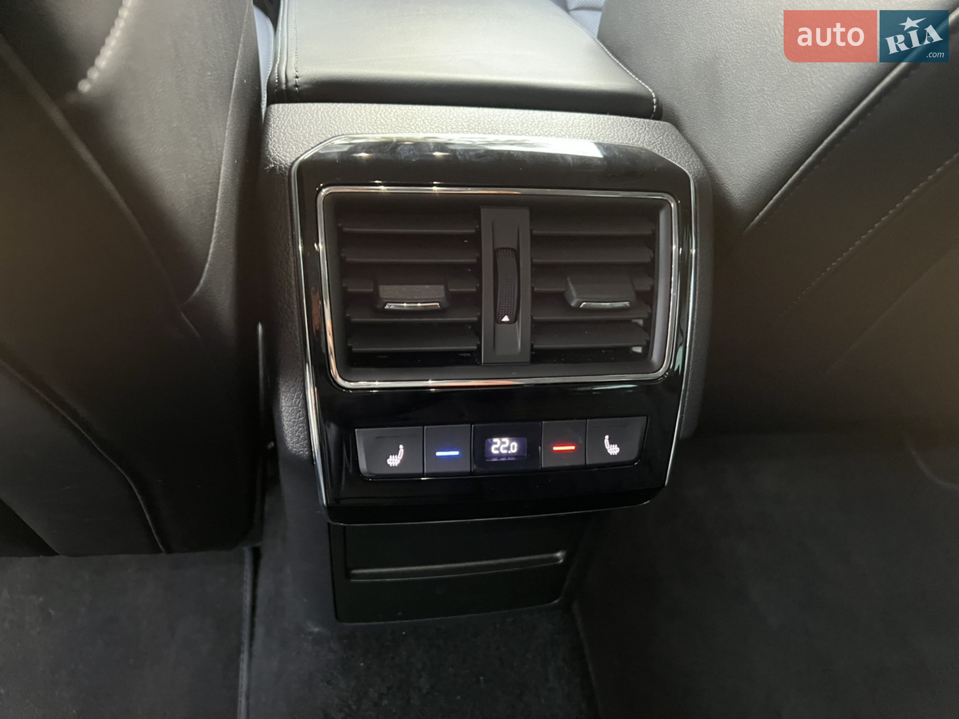 2019 Skoda Superb - мініатюра 14