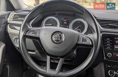 Универсал Skoda Superb 2018 в 