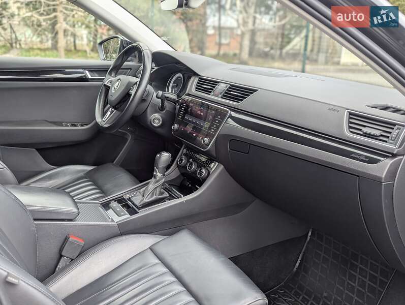 Универсал Skoda Superb 2018 в Хмельницком