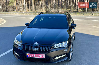 Універсал Skoda Superb 2021 в 