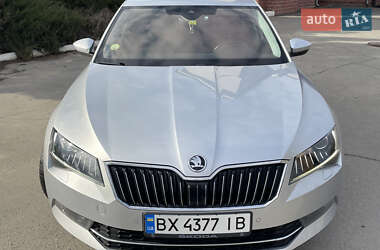 Универсал Skoda Superb 2017 в 