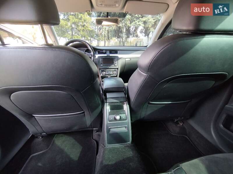 Универсал Skoda Superb 2011 в Каменском