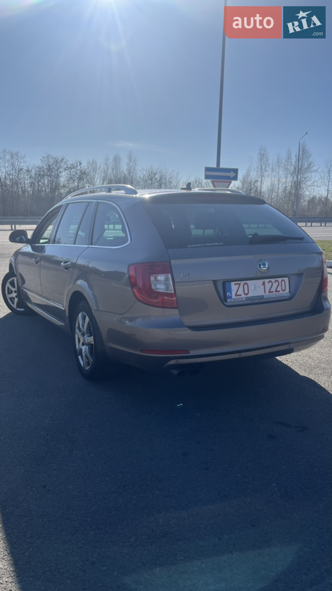 2012 Skoda Superb - мініатюра 3