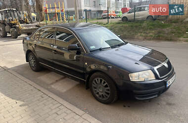 Ліфтбек Skoda Superb 2004 в 