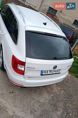 Універсал Skoda Superb 2014 в 