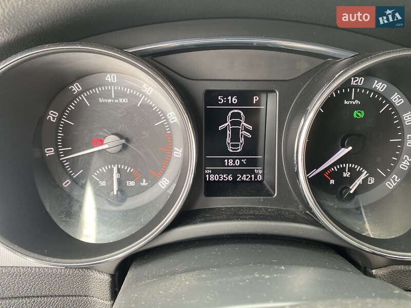 Ліфтбек Skoda Superb 2013 в Умані