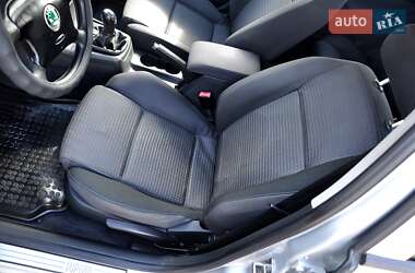 Лифтбек Skoda Superb 2005 в 