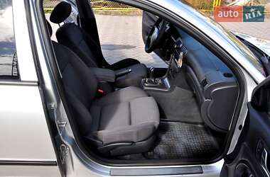 Лифтбек Skoda Superb 2005 в 