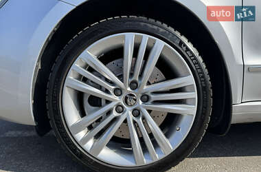 Лифтбек Skoda Superb 2013 в 