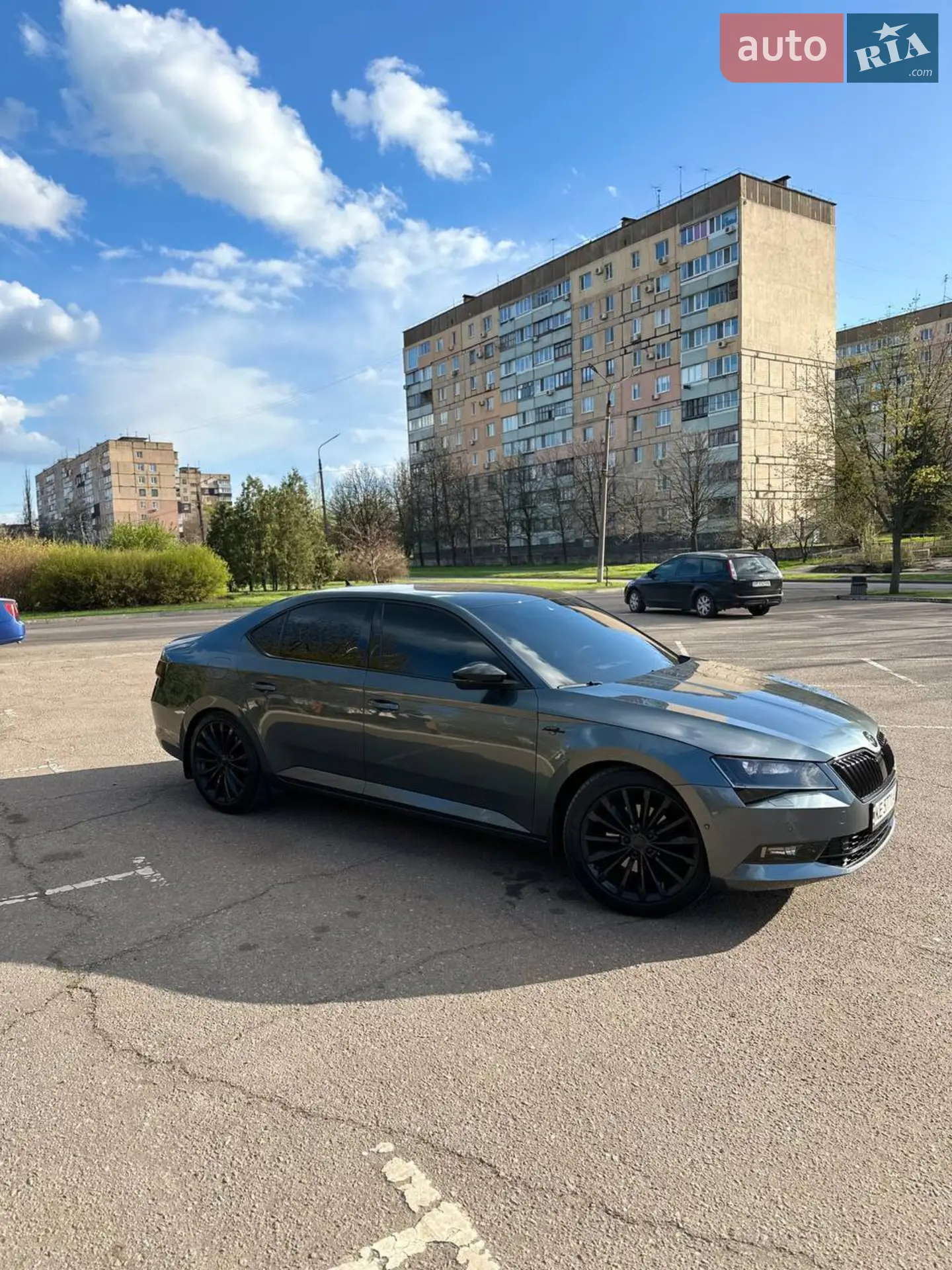 2016 Skoda Superb - мініатюра 3