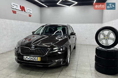 Универсал Skoda Superb 2019 в 