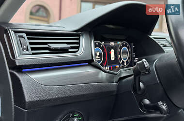 Универсал Skoda Superb 2019 в 