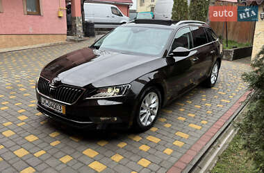 Универсал Skoda Superb 2019 в 