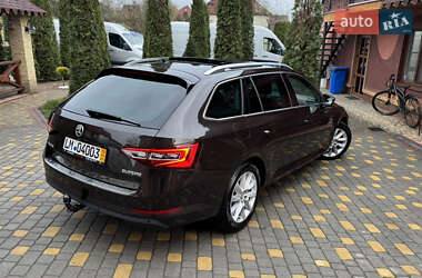 Универсал Skoda Superb 2019 в 