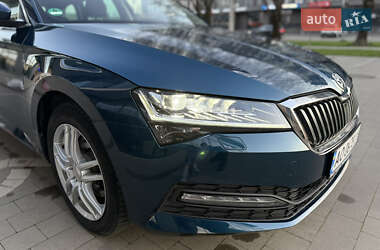 Универсал Skoda Superb 2022 в 