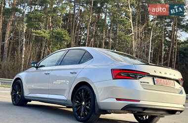 Лифтбек Skoda Superb 2020 в 