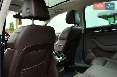 Лифтбек Skoda Superb 2016 в 