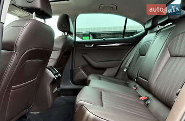 Лифтбек Skoda Superb 2016 в 