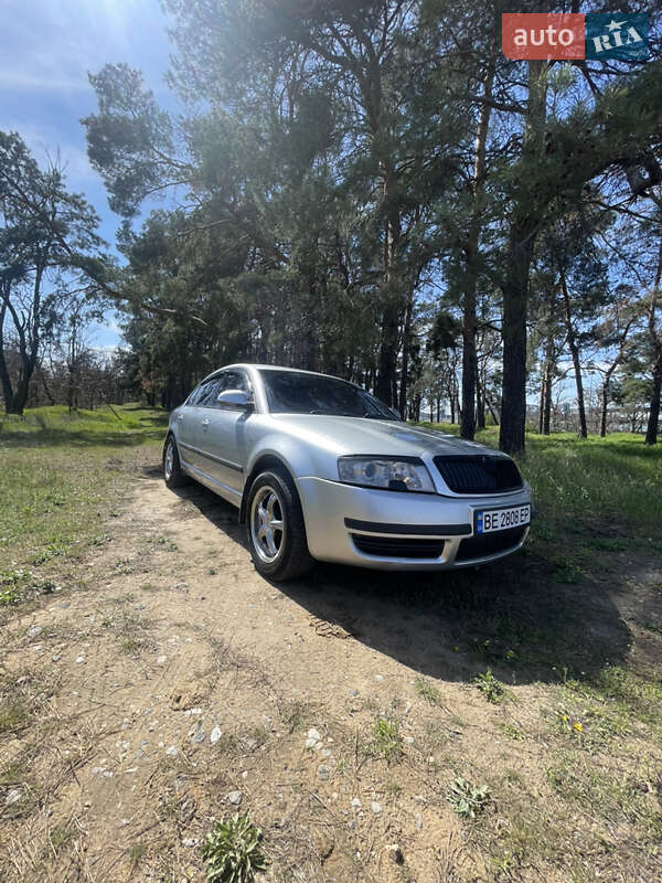 Лифтбек Skoda Superb 2008 в 