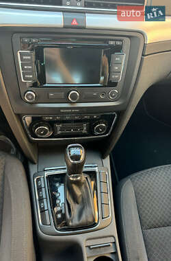 Универсал Skoda Superb 2014 в 