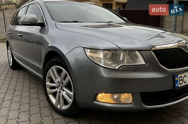 Универсал Skoda Superb 2012 в 