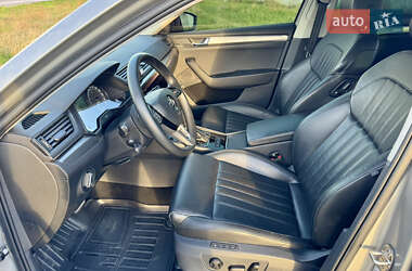 Универсал Skoda Superb 2018 в 