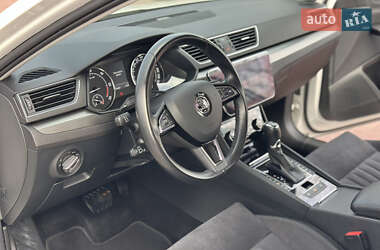 Универсал Skoda Superb 2018 в 
