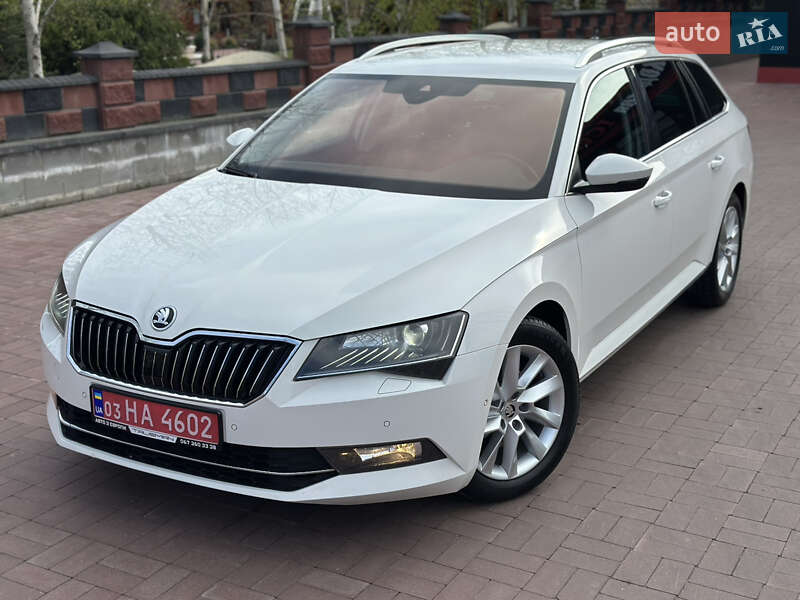 Универсал Skoda Superb 2018 в 