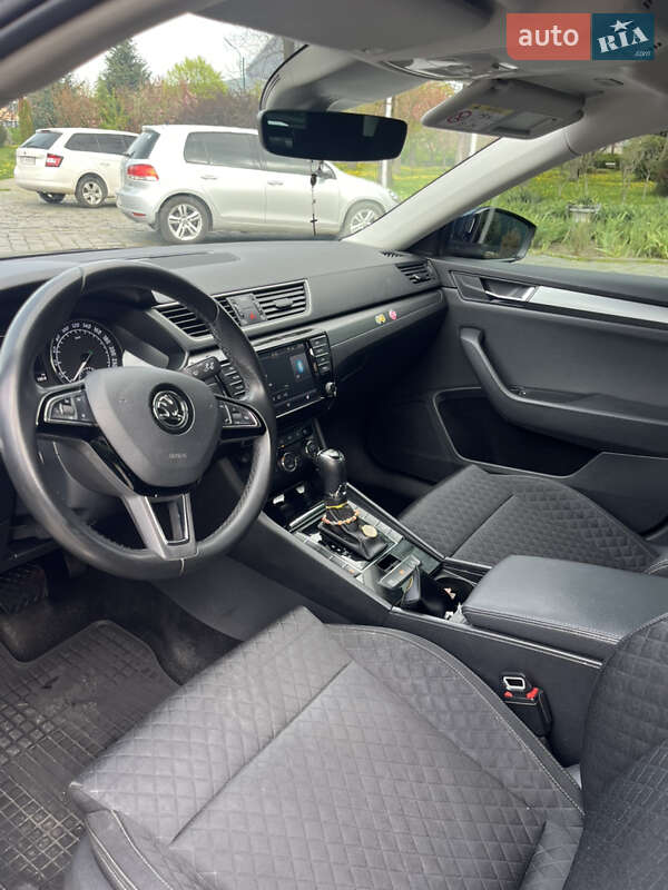 Лифтбек Skoda Superb 2017 в Мукачево