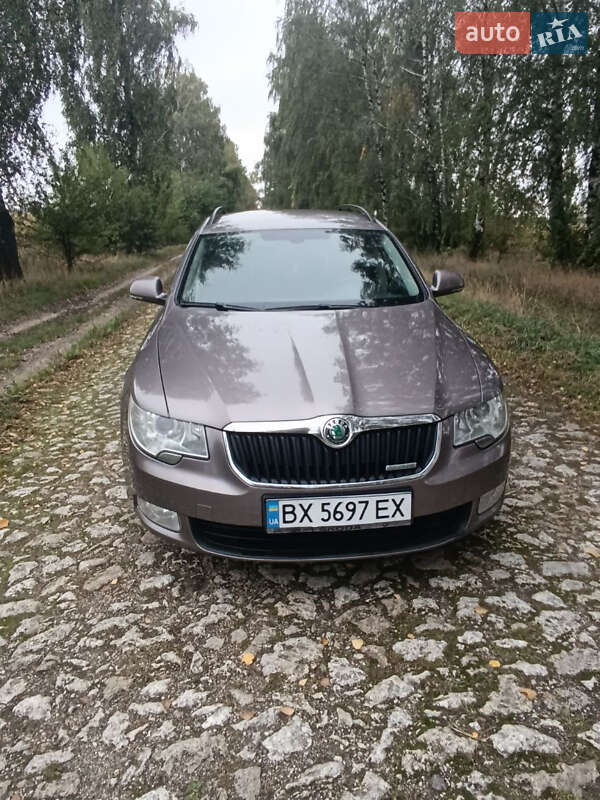 Skoda Superb 2012