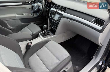Универсал Skoda Superb 2011 в 