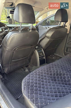 Лифтбек Skoda Superb 2010 в 