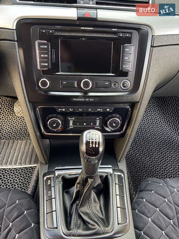 Лифтбек Skoda Superb 2010 в Мостиске фото 19 Лифтбек Skoda Superb 2010 в Мостиске