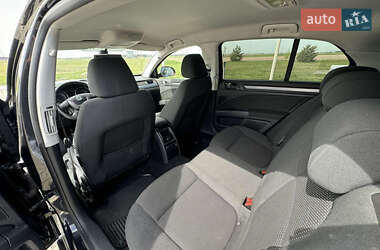 Лифтбек Skoda Superb 2012 в 