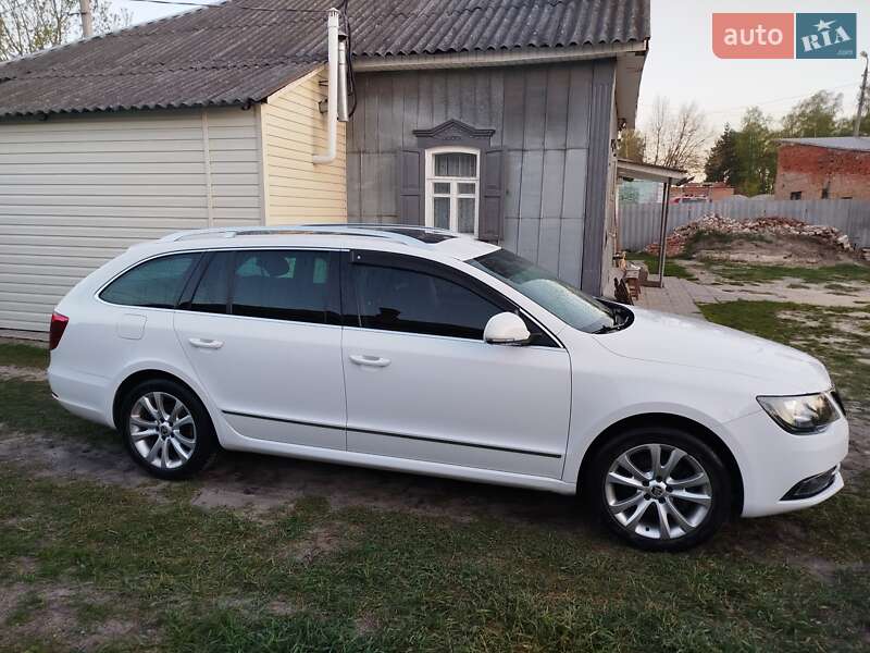 Універсал Skoda Superb 2014 в Охтирці
