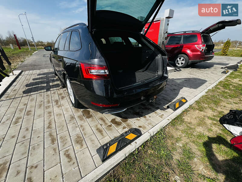 Универсал Skoda Superb 2018 в Сарнах